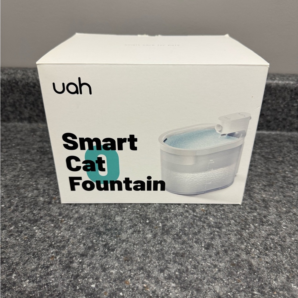 Uah Pet Zero Wireless Pet Water Fountain OPEN BOX For Pets Cats Dogs Supplies